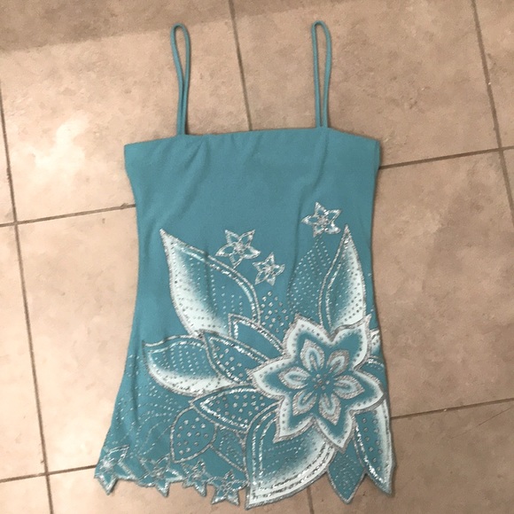 Top - Picture 1 of 2